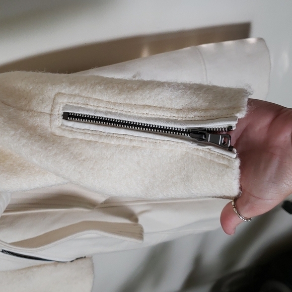 Guess wool blend long line midi length coat white off white women's size medium - Picture 8 of 16